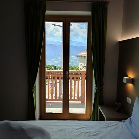 Hotel Villa Argentina Ronzone Eksteriør billede
